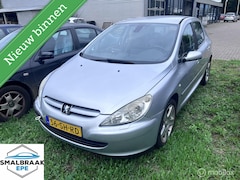 Peugeot 307 - 2.0-16V XSI DISTRIBUTIE DEFECT LEER AUTOMAAT