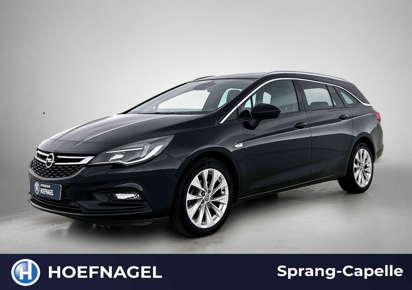 Opel Astra Sports Tourer - 1.4 Innovation | Camera | Navi | Cruise Control | Stoelverwarming - AutoWereld.nl