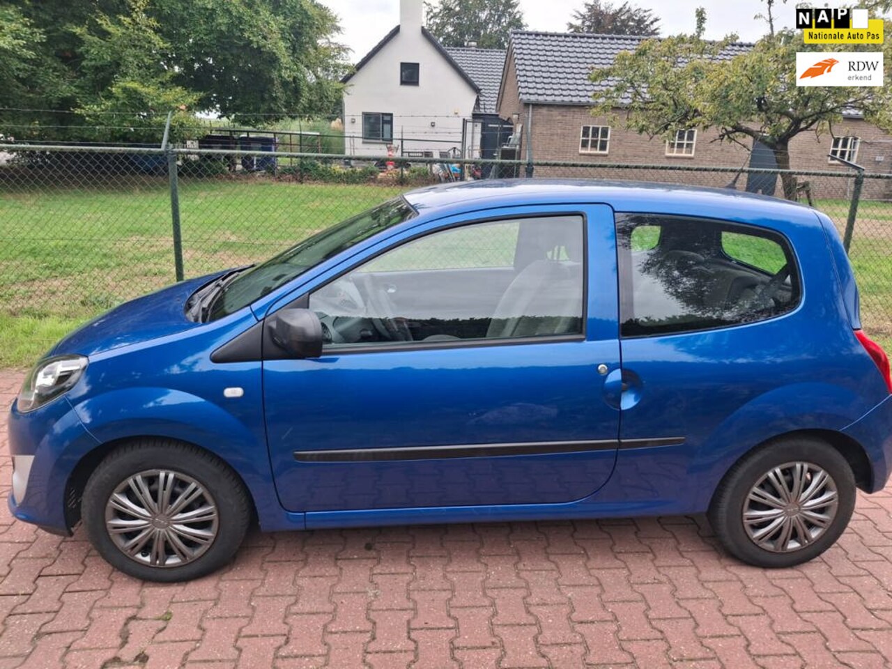 Renault Twingo - 1.2-16V Authentique apk 4-2027 - AutoWereld.nl