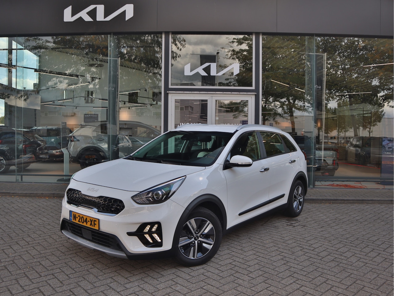 Kia Niro - 1.6 GDi Hybrid DynamicLine | Navigatie | Adaptieve Cruise Control | Climate Control | Tot - AutoWereld.nl