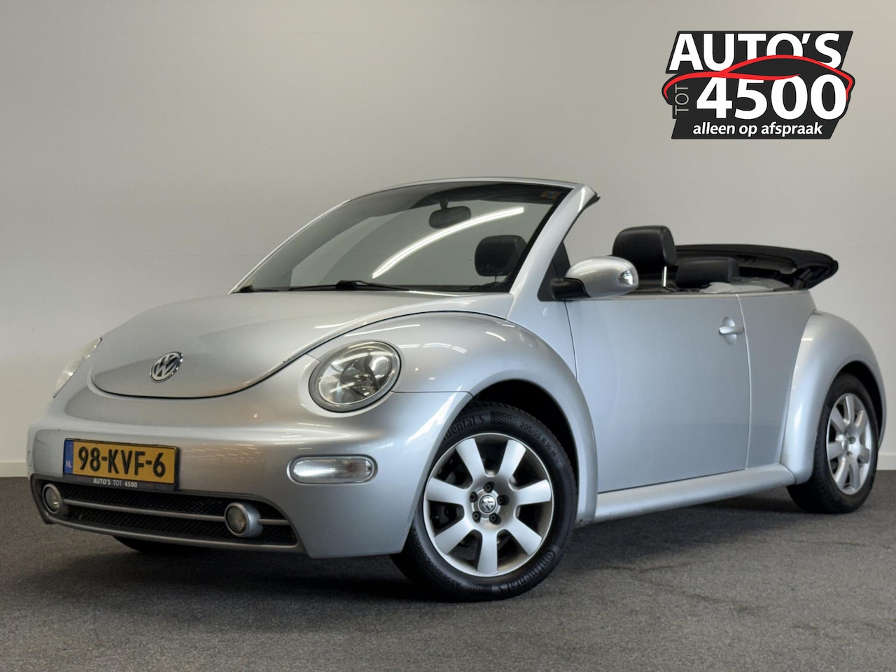 Volkswagen New Beetle Cabriolet - 1.6 Highline leder! trekhaak! - AutoWereld.nl