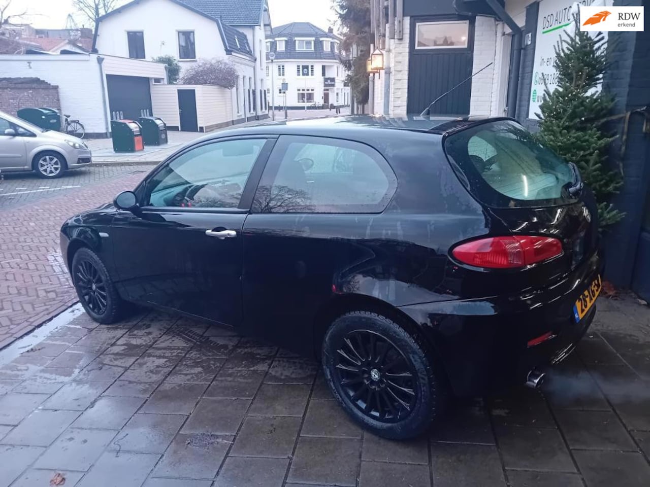 Alfa Romeo 147 - 1.6 T.Spark Progression nw apk bij aflevering - AutoWereld.nl
