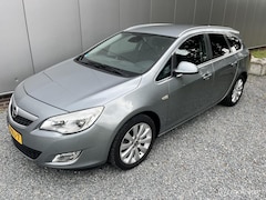 Opel Astra Sports Tourer - 1.4 Turbo Cosmo