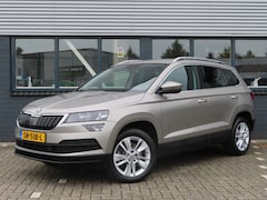 Skoda Karoq - 1.5 TSI ACT Ambition | trekhaak wegklapbaar | adaptive cruise | navi | carplay