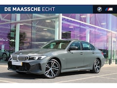 BMW 3-serie - 330e M Sport Automaat / Sportstoelen / Active Cruise Control / Stoelverwarming / Harman Ka