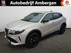Alfa Romeo Junior - 1.2 Turbo Hybrid (136PK) Ibrida Speciale Géén Afleverkosten