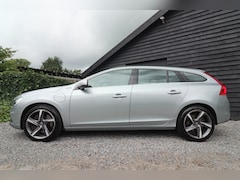 Volvo V60 - 2.4 D6 Twin Engine R-Design