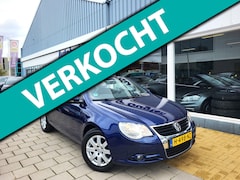 Volkswagen Eos - 1.4 TSI Highline BlueMotion / Stoelverwarming / Airco /