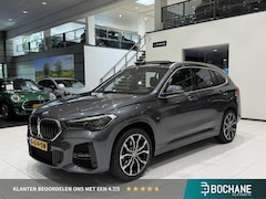BMW X1 - sDrive20i High Executive Edition | M-Sport | Panoramadak | Trekhaak | Stoelverwarming |
