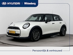 MINI 5-Deurs - 1.5 Cooper C Classic S | Binnenkort op voorraad | Head Up | Camera | Navigatie & Carplay |
