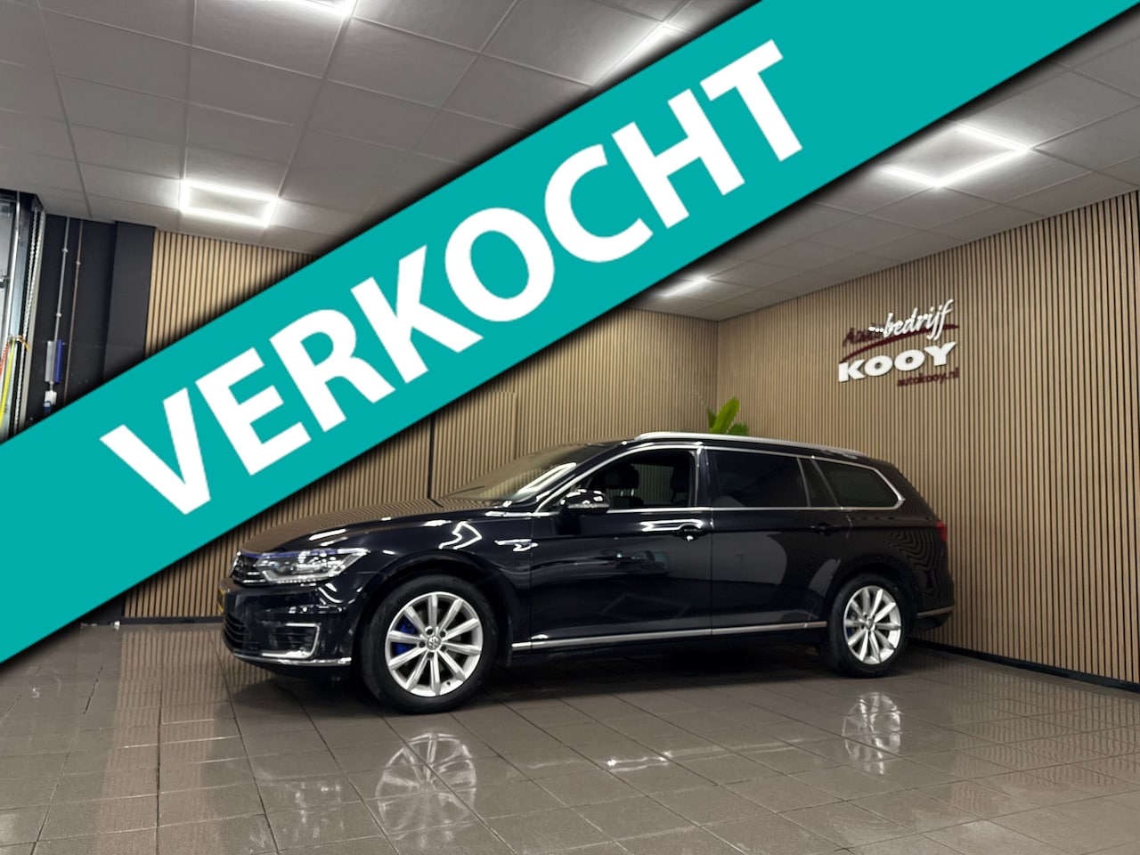 Volkswagen Passat Variant - 1.4 TSI GTE Highline * Afn. Trekhaak / Navigatie / Camera / Stoelverwarming / NL Auto * - AutoWereld.nl