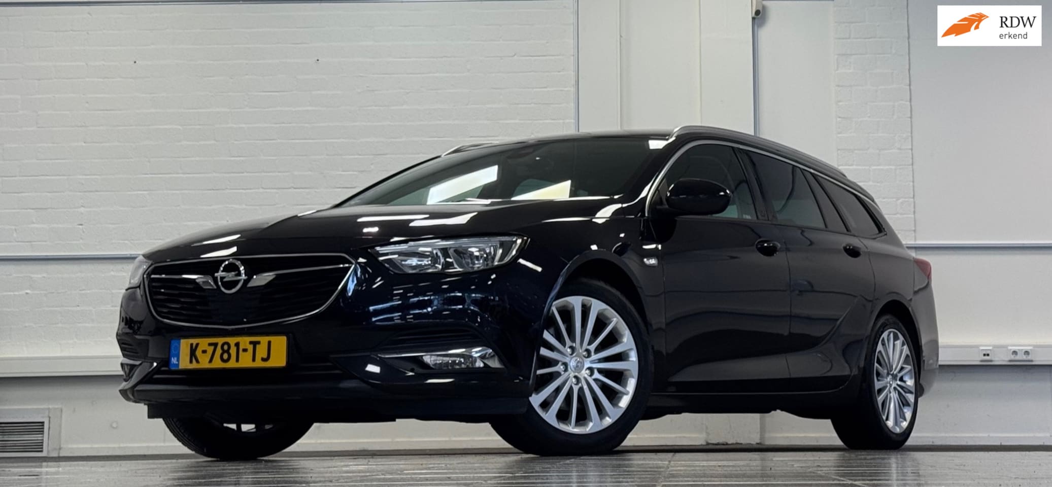 Opel Insignia Sports Tourer - 1.5 Turbo Innovation PDC V+A Navi clima Cruise Carplay Stoel/Stuur verwarming - AutoWereld.nl