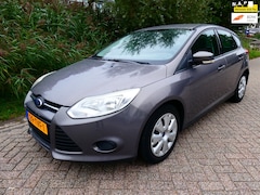 Ford Focus - 1.0i 101pk Trend 5-deurs Airco Cruise Navi EXPORT? INRUILKOOPJE
