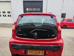 Peugeot 107 - 1.0-12V