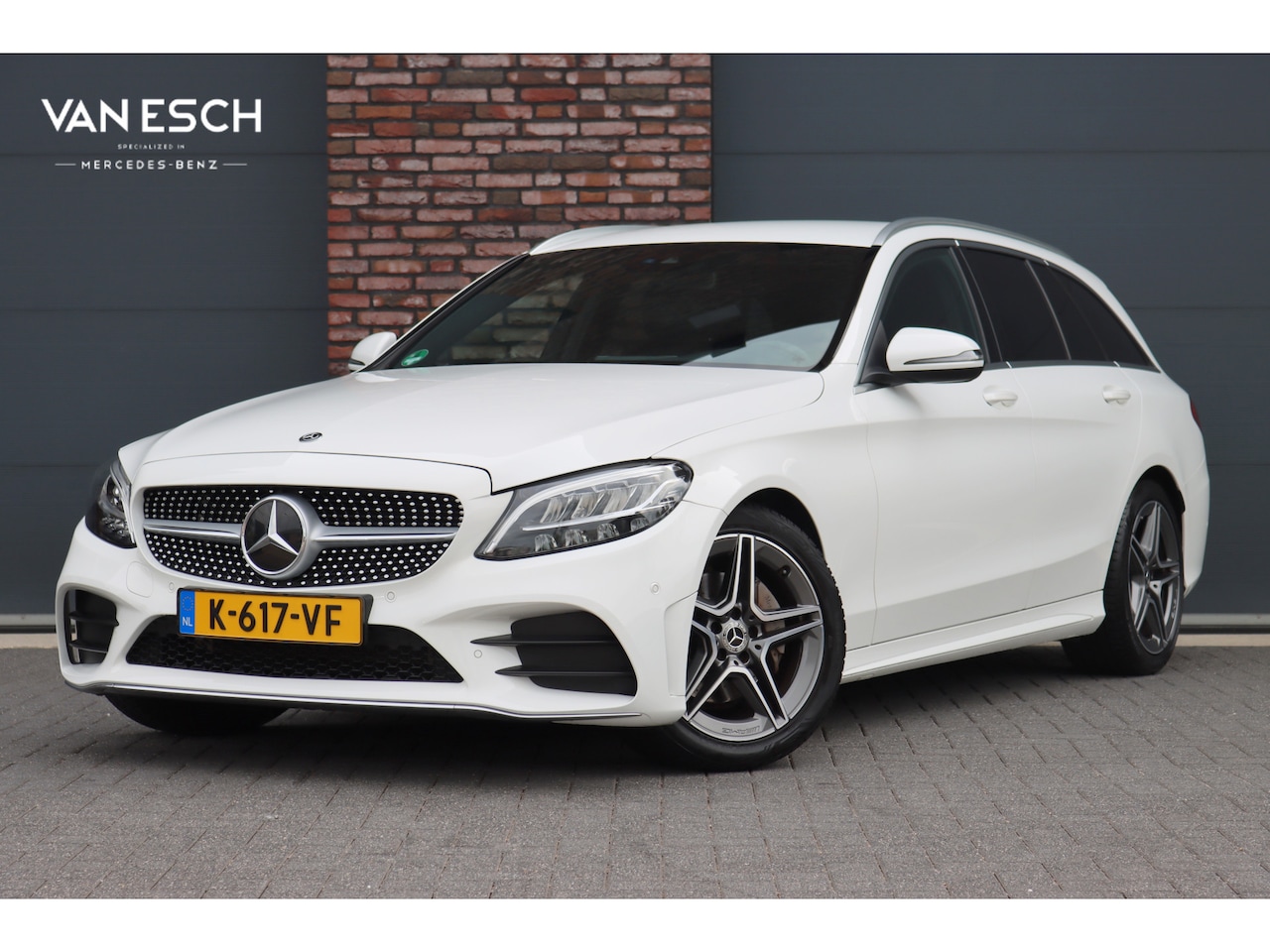 Mercedes-Benz C-klasse Estate - 200 Business Solution AMG | Standkachel | Trekhaak | Camera | Stoelverwarming | Zitcomfort - AutoWereld.nl