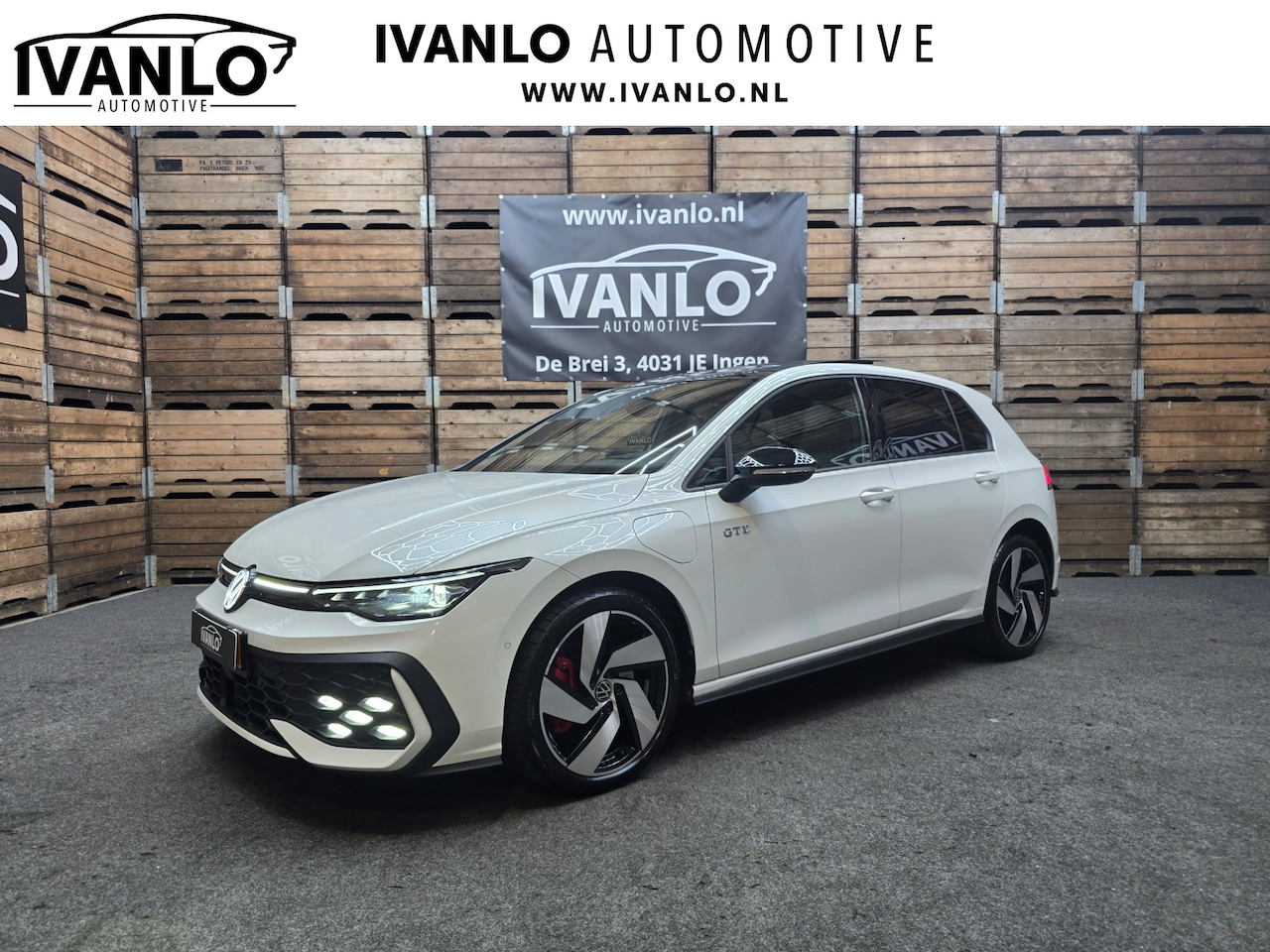Volkswagen Golf - 1.5 eHybrid GTE Leder "vienna"Led IQ Lights Pano Trekhaak HUD 18"LM - AutoWereld.nl