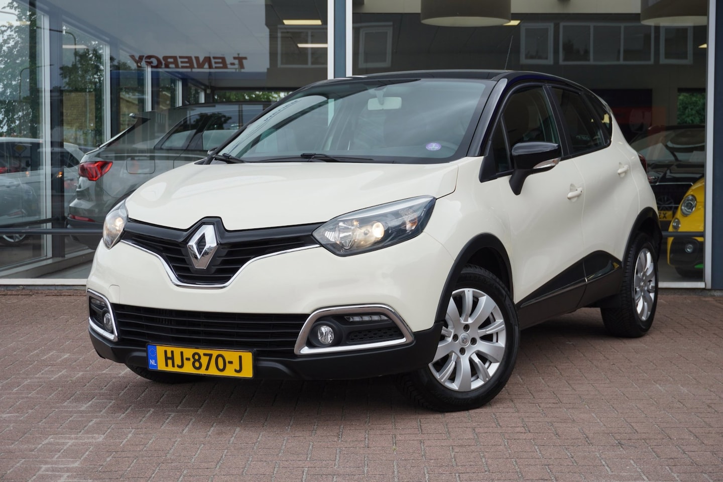 Renault Captur - 0.9 TCe Expression | Airco | Navigatie | Elek. Pakket | Hoge instap | Vol opties | Inruil - AutoWereld.nl