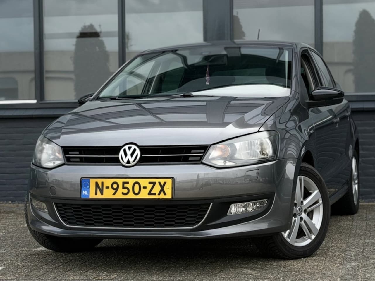Volkswagen Polo - 1.2 Easyline |Airco |Nieuwe Apk |Stuurbkr - AutoWereld.nl