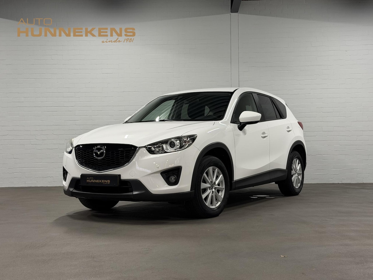 Mazda CX-5 - 2.0 4WD Trekhaak | Cruise Control | Stoelverwarming | 17'' lichtmetalen wielen | Parkeerse - AutoWereld.nl