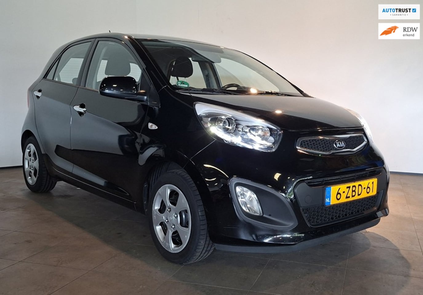 Kia Picanto - 1.0 CVVT BusinessLine 1.0 CVVT BusinessLine - AutoWereld.nl