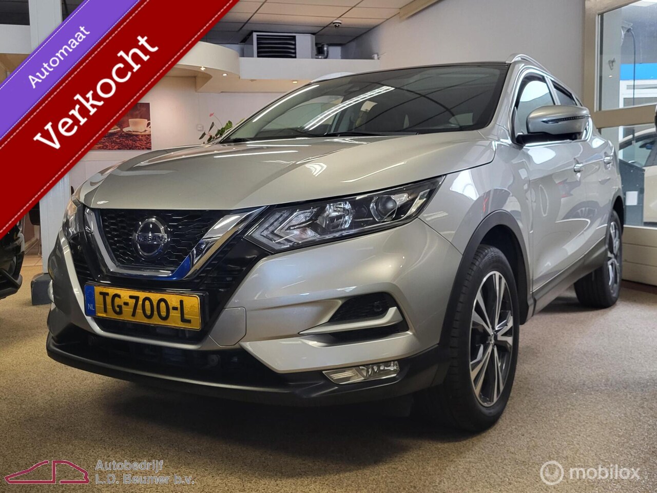 Nissan Qashqai - 1.2 N-Connecta AUT. * Design Pack, PANO, TRKHK, NL, RIJKLAARPRIJS!*