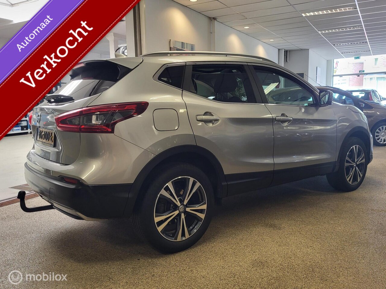 Nissan Qashqai - 1.2 N-Connecta AUT. * Design Pack, PANO, TRKHK, NL, RIJKLAARPRIJS!*