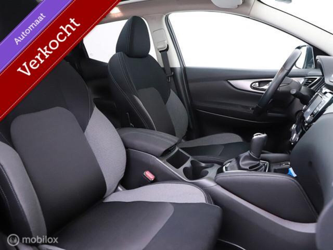 Nissan Qashqai - 1.2 N-Connecta AUT. * Design Pack, PANO, TRKHK, NL, RIJKLAARPRIJS!*