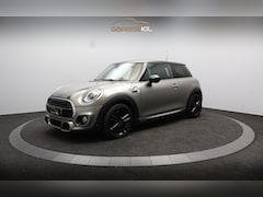 MINI 3-Deurs - 1.5 Cooper John Cooper Works / Kuipstoelen / Keyless / Harman-Kardon / NAV / Caplay /Daksp