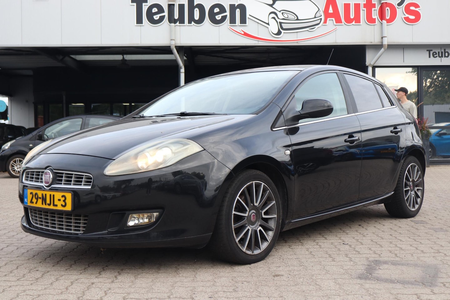 Fiat Bravo - 1.4 T-Jet Dynamic | Climate control | Airco | Trekhaak | Zie foto's! - AutoWereld.nl