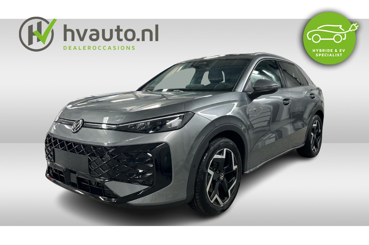 Volkswagen T-Roc - 1.5 ETSI 150PK R-LINE DSG7 | Trekhaak | El. achterklep | Camera | Cruise Adaptief - AutoWereld.nl