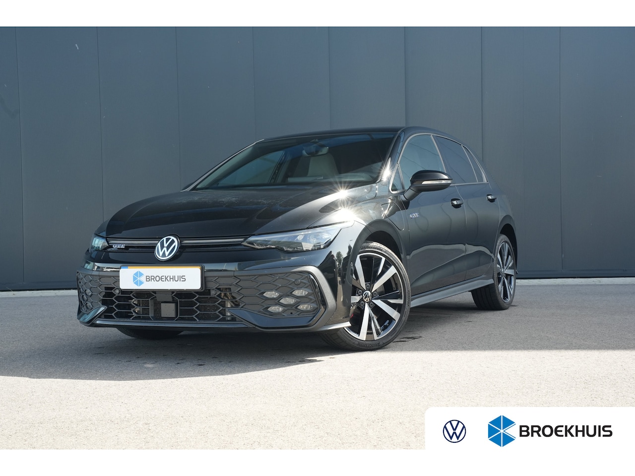 Volkswagen Golf - 272pk 1.5 eHybrid GTE | Lederen Bekleding | Camera | Trekhaak | Adaptive Cruise | Elektris - AutoWereld.nl