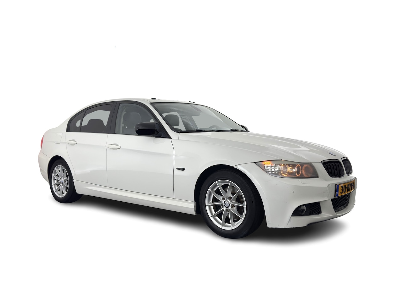 BMW 3-serie - 318i High Executive Aut. *PANO | LEATHER | XENON | HEATED-COMFORTSEATS | NAVI-FULLMAP | PR - AutoWereld.nl