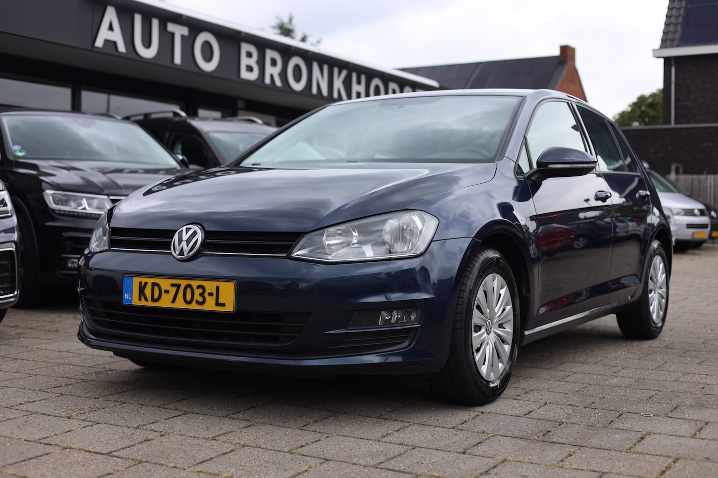 Volkswagen Golf - 1.2 TSI EDITION | AIRCO | BLUETOOTH | 1e EIG! - AutoWereld.nl