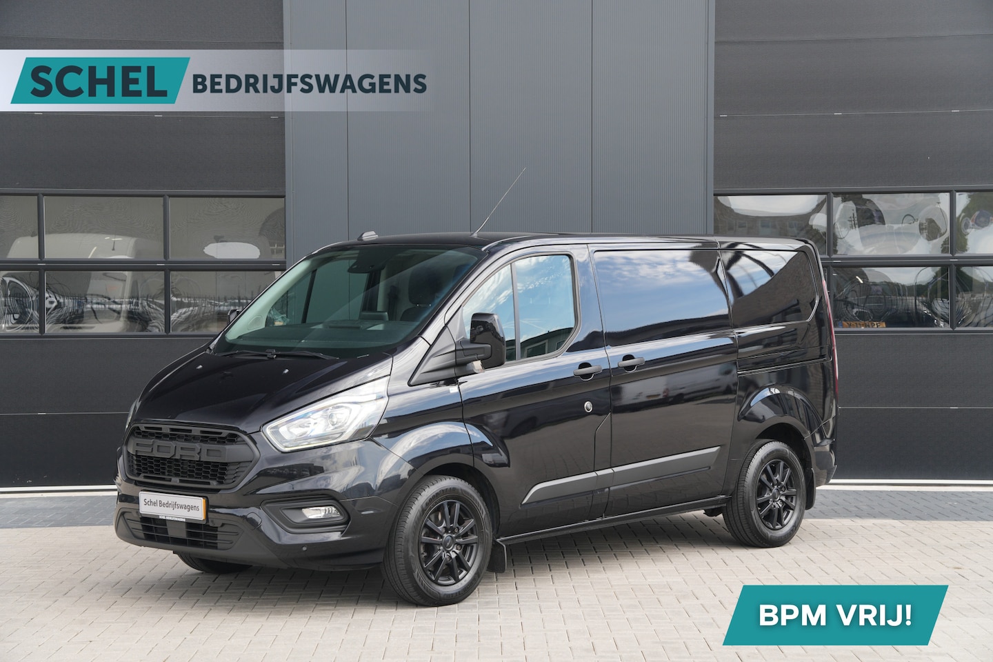 Ford Transit Custom - 320 2.0 TDCI L1H1 Trend 170pk - 2x Schuif - Cruise - Camera - Stoelverwarming - Trekhaak - - AutoWereld.nl