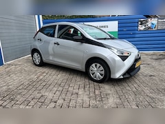 Toyota Aygo - 1.0 VVT-i x-fun