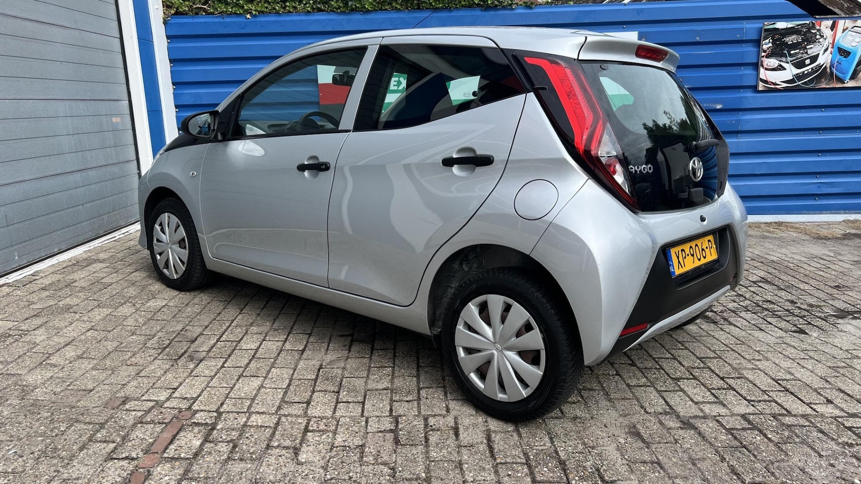 Toyota Aygo - 1.0 VVT-i x-fun