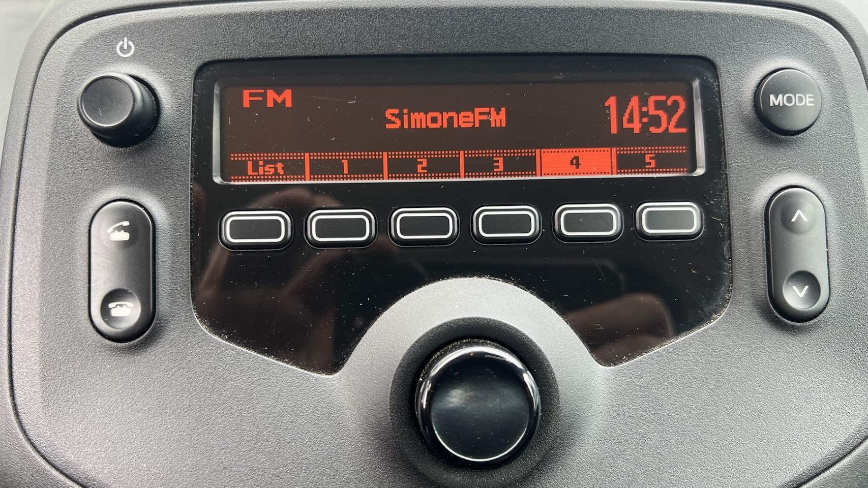 Toyota Aygo - 1.0 VVT-i x-fun