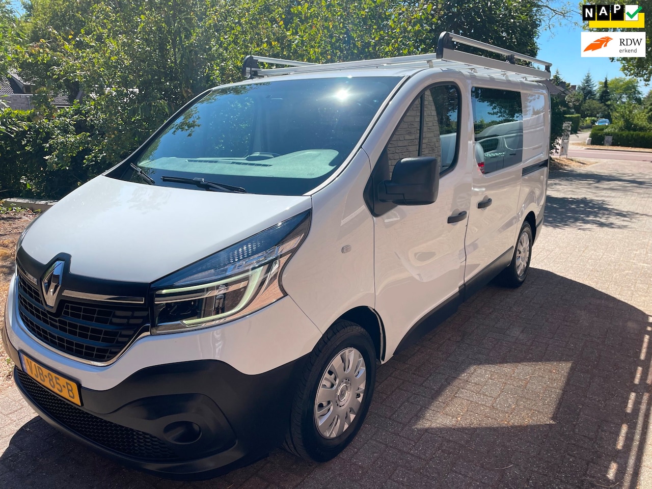Renault Trafic - 2.0 dCi 120 T29 L1H1 Comfort 82.000 KM - AutoWereld.nl