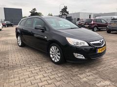 Opel Astra Sports Tourer - 1.4 Turbo Cosmo Navi Cruise Airco