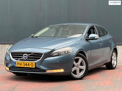 Volvo V40 - 1.6 D2 Summum * Navi * Cruise * Goed Onderhouden