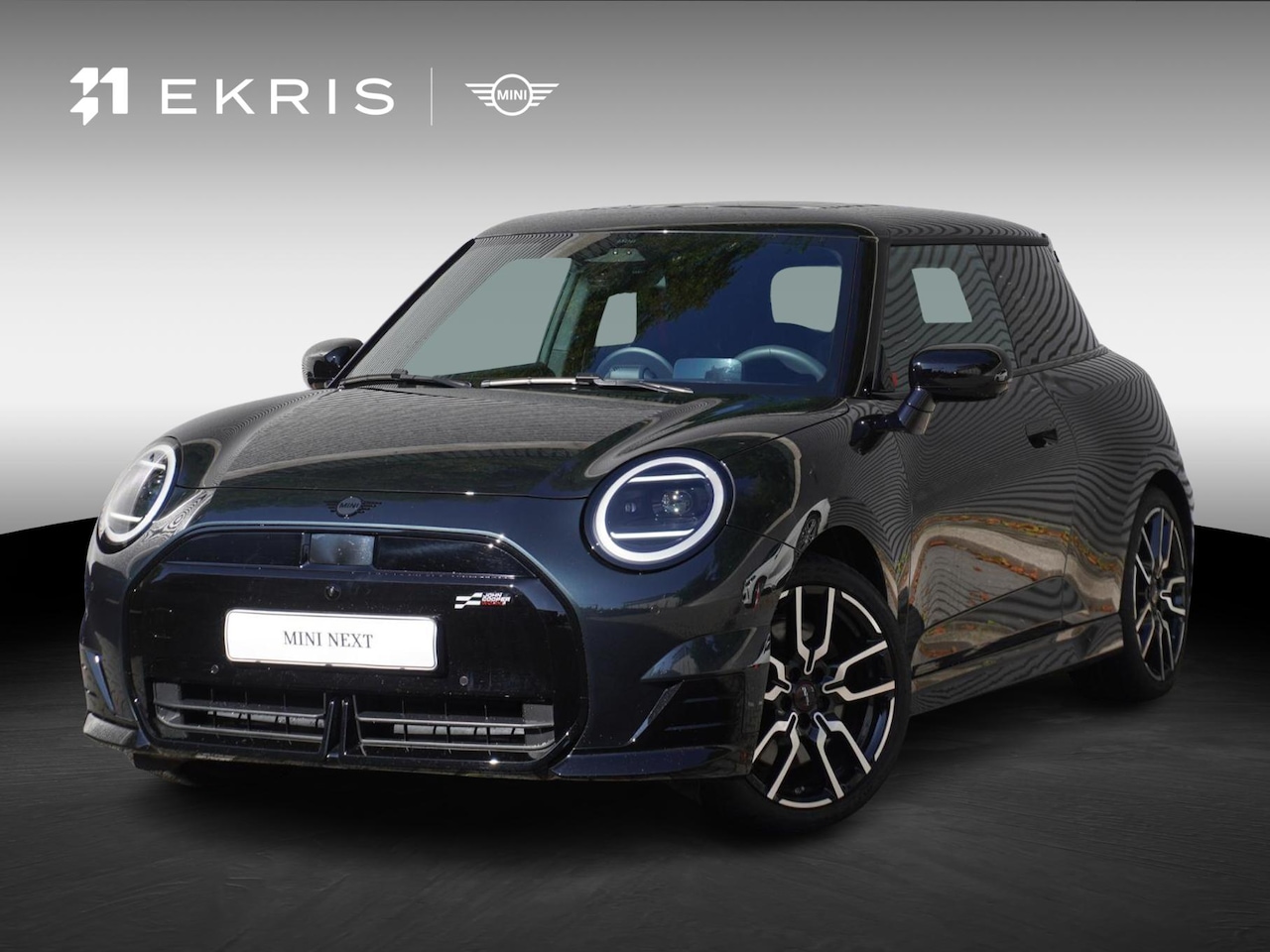 MINI 3-Deurs - Cooper E John Cooper Works | Pakket XL | Glazen Panoramadak | Elektrisch verstelbare stoel - AutoWereld.nl