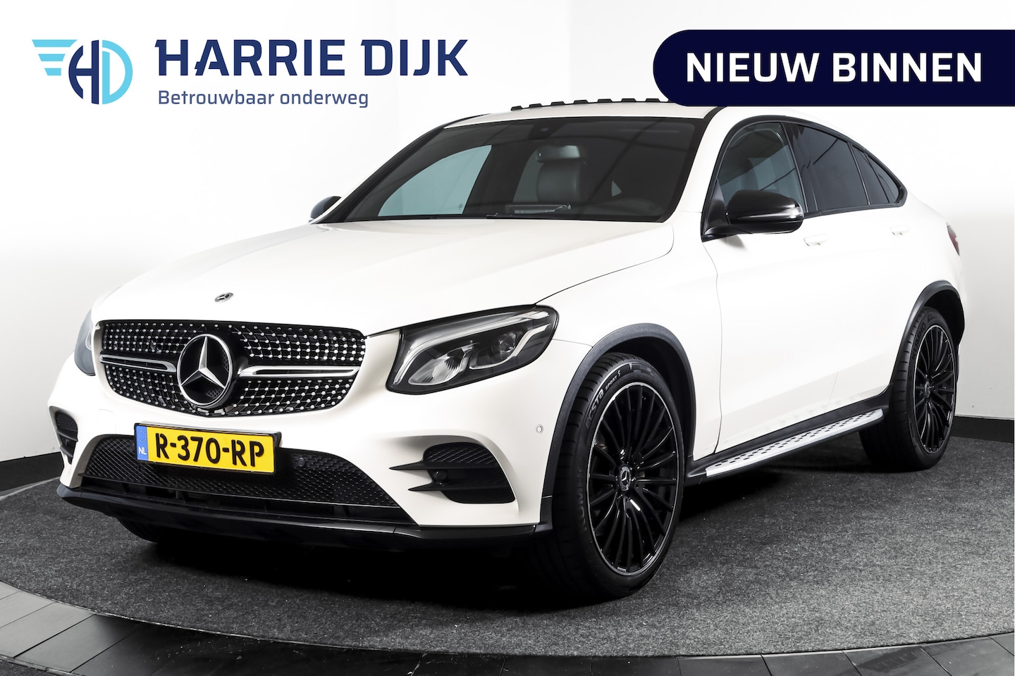 Mercedes-Benz GLC-klasse Coupé - 250 4MATIC 211 PK Premium AMG Line | S/K-Panodak | Cruise | Stoelverw. | PDC | Camera | Ap - AutoWereld.nl