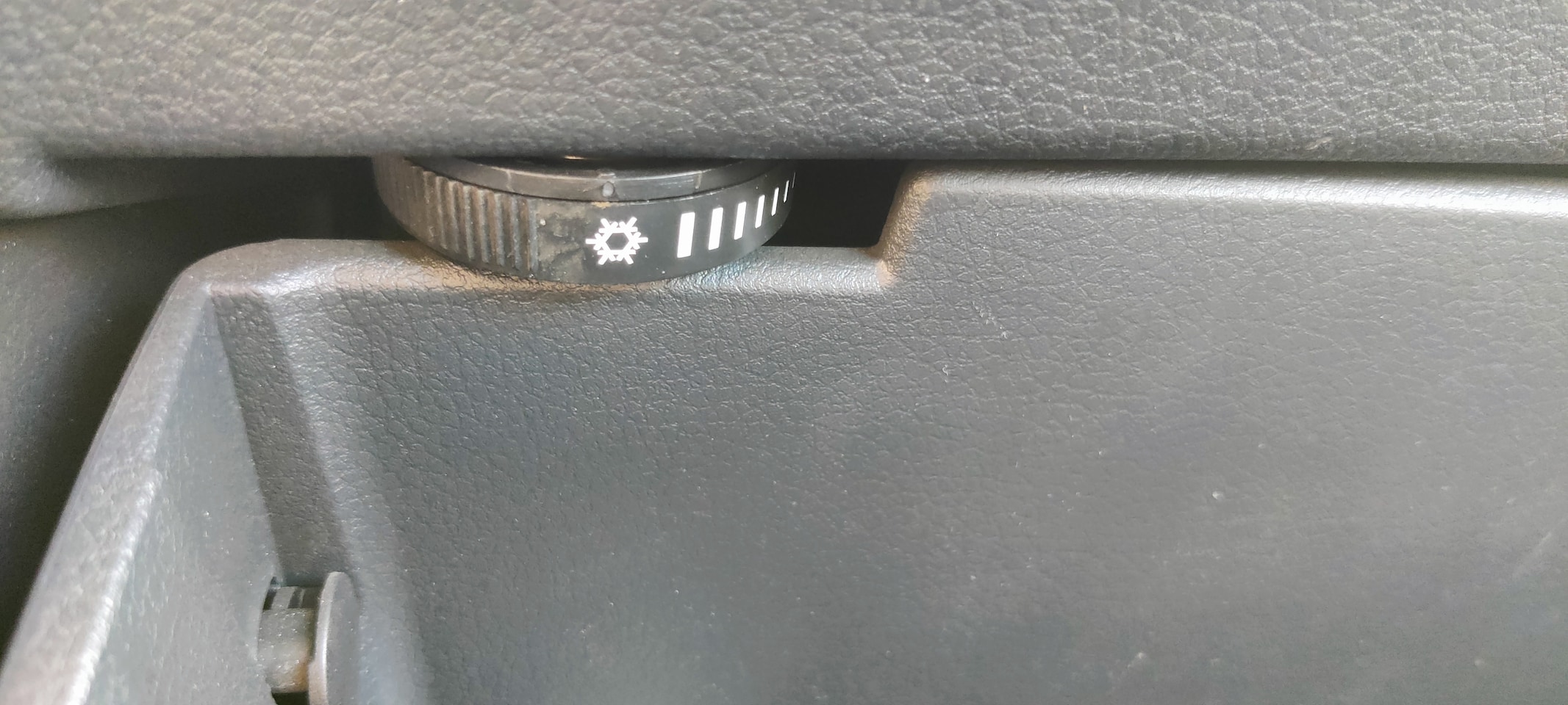 Volkswagen Caddy - 2.0 TDI L2H1 BMT Maxi Comfortline Andere versnellingsbak, nieuwe koppeling plus plaat.