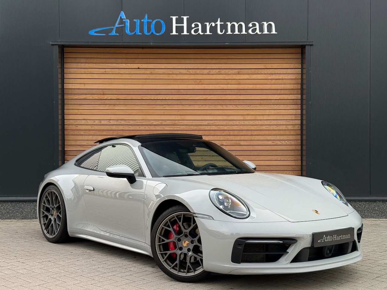 Porsche 911 - 992 3.0 Carrera S LIFT | SPORT-DESIGN | SPORTUITLAAT | CARBON | PANO - AutoWereld.nl