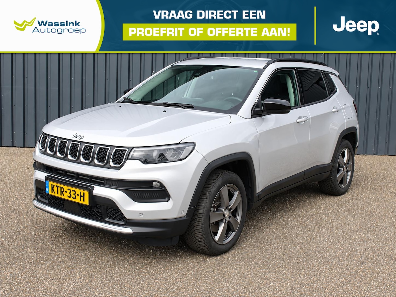 Jeep Compass - 4xe 190 Plug-in Hybrid Electric Night Eagle 4 X 4 | Carplay | Camera | Stoel/Stuurverwarmi - AutoWereld.nl