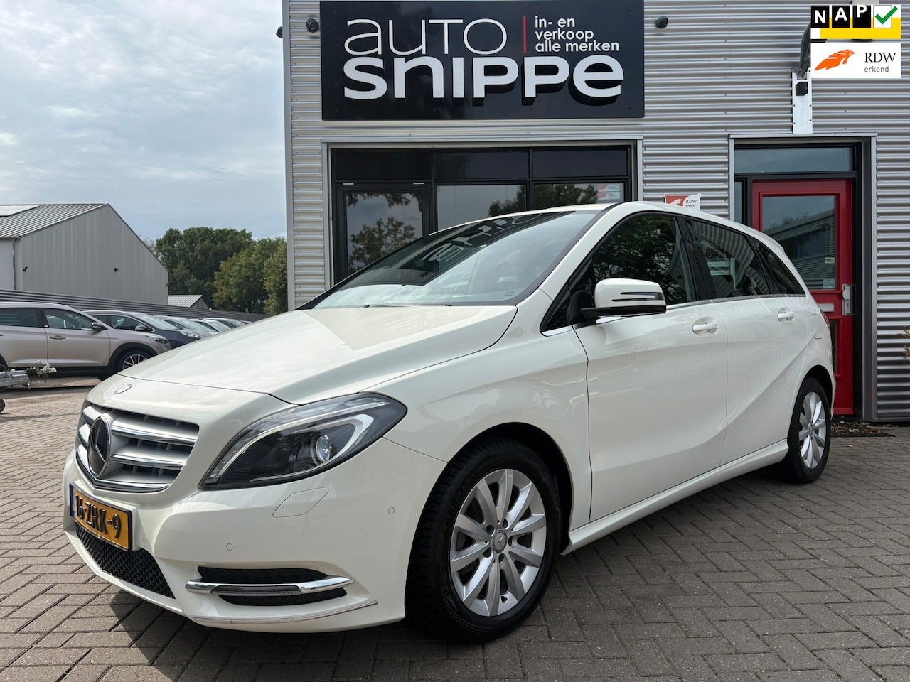Mercedes-Benz B-klasse - 180 Ambition -AUTOMAAT-DEALER ONDERHOUDEN-1STE EIGENAAR-XENON-CAMERA-AIRCO-CRUISECONTROL-O - AutoWereld.nl