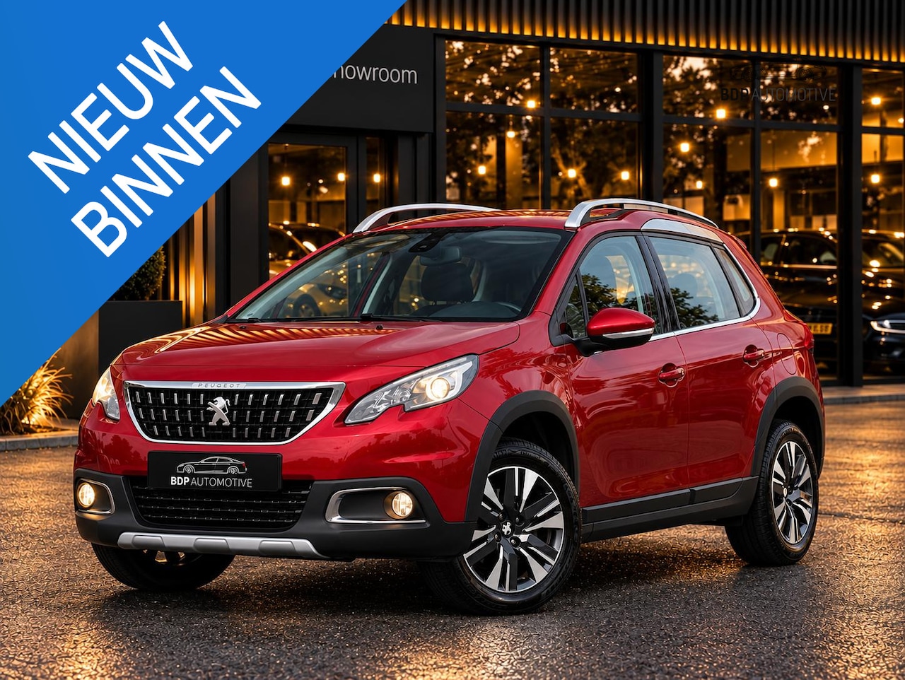Peugeot 2008 - 1.2 PureTech Allure D-Riem nieuw bij aflevering | Camera | Trekhaak | Leer | Carplay - AutoWereld.nl