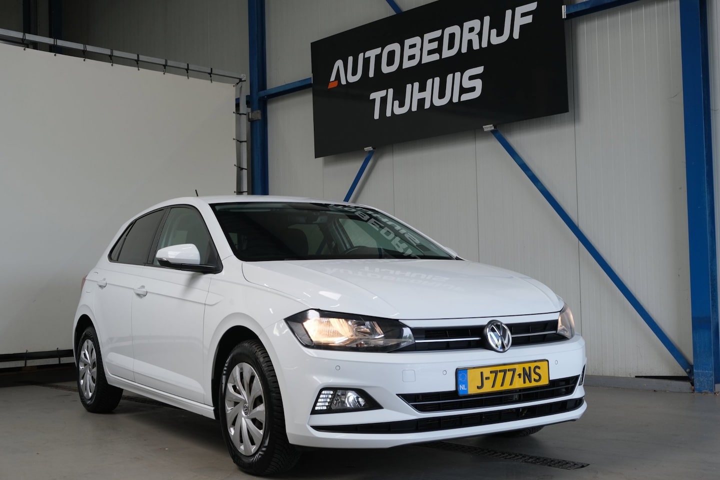 Volkswagen Polo - 1.0 TSI Comfortline - N.A.P. Airco, Cruise, PDC, Navi, Carplay. - AutoWereld.nl