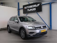 Volkswagen Tiguan - 1.4 TSI ACT Comfortline Business Automaat - N.A.P. Airco, Cruise, Navi, PDC, Trekhaak