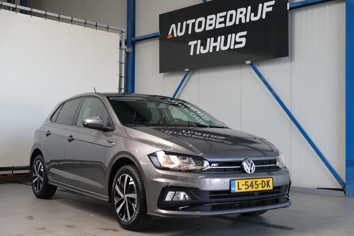 Volkswagen Polo - 1.0 TSI Comfortline R-Line - N.A.P. Airco, Cruise, Virtual display, Carplay. - AutoWereld.nl